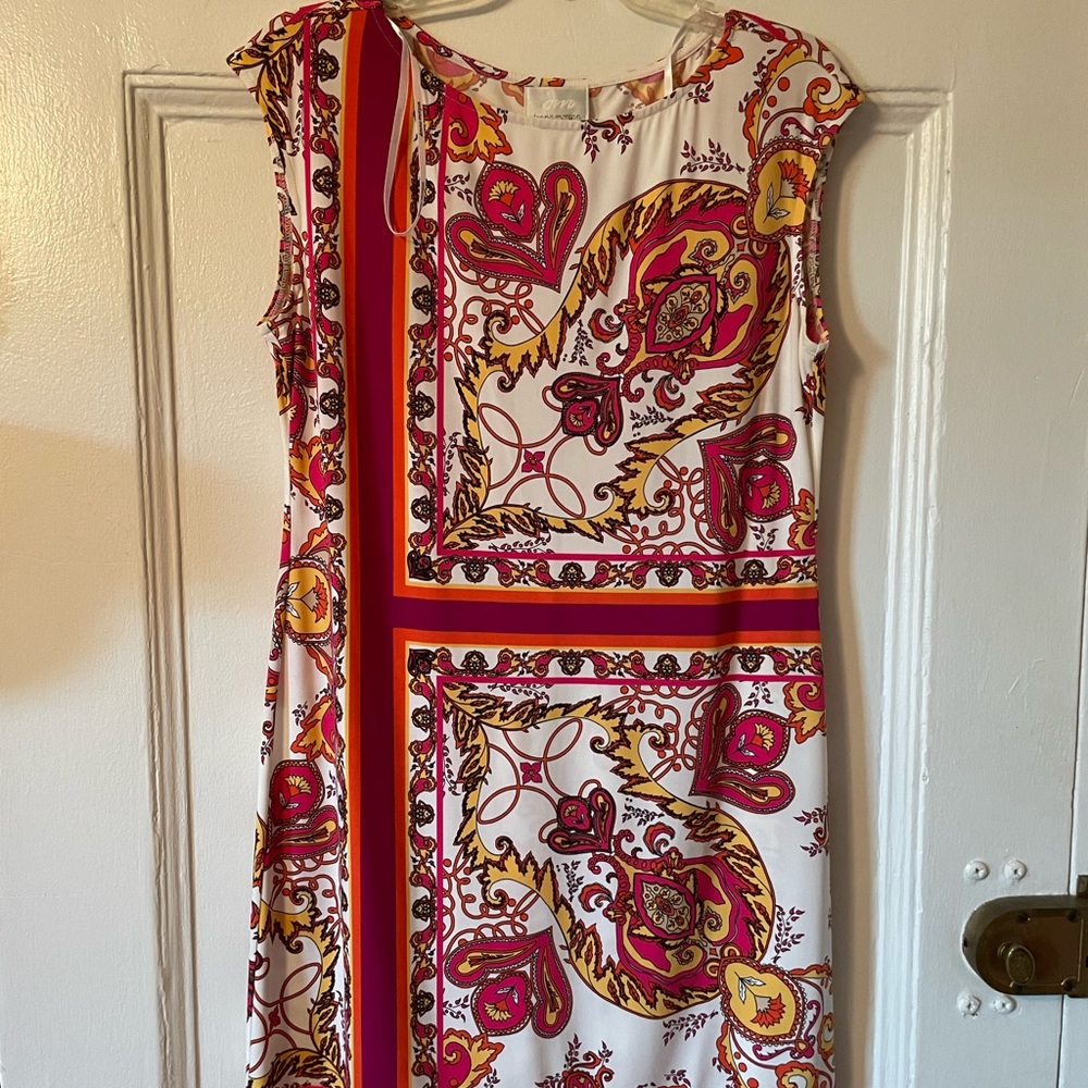 Donna Morgan mini dress. Size 9.